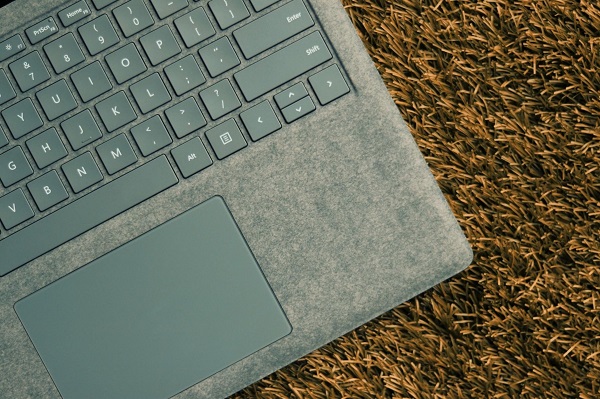 Επισκευή Trackpad σε Macbook